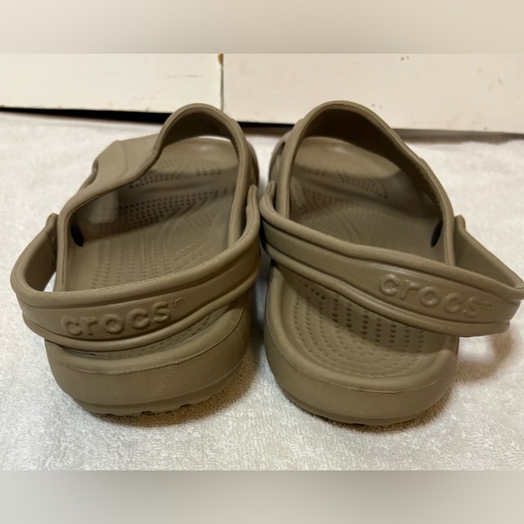 Crocs Men’s Slip On Sandals Beige Size 11 - Picture 5 of 6